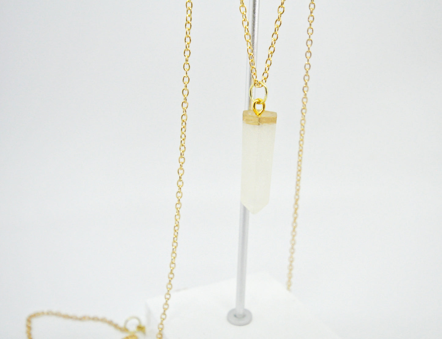 White Resin Crystal Pendant Necklace